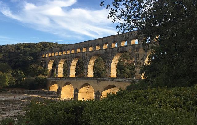 "Beaux villages autour d'uzès "