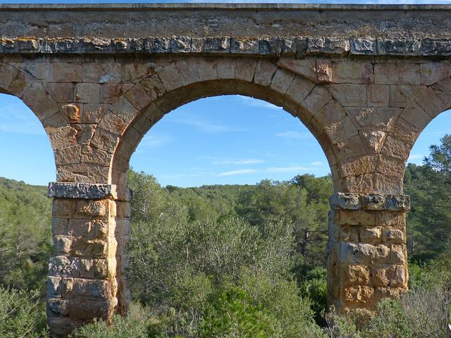 Les 10 plus grands aqueducs romains du monde